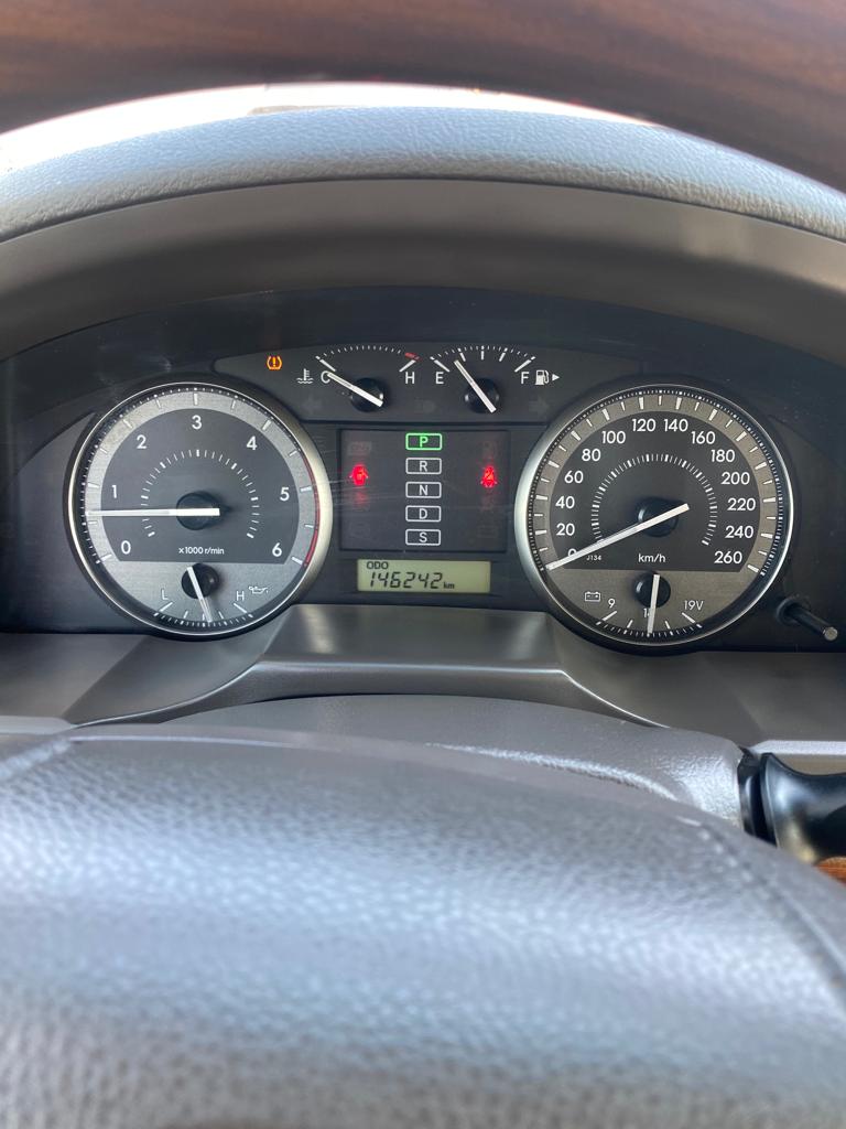 TOYOTA LAND CRUISER GXR 2018