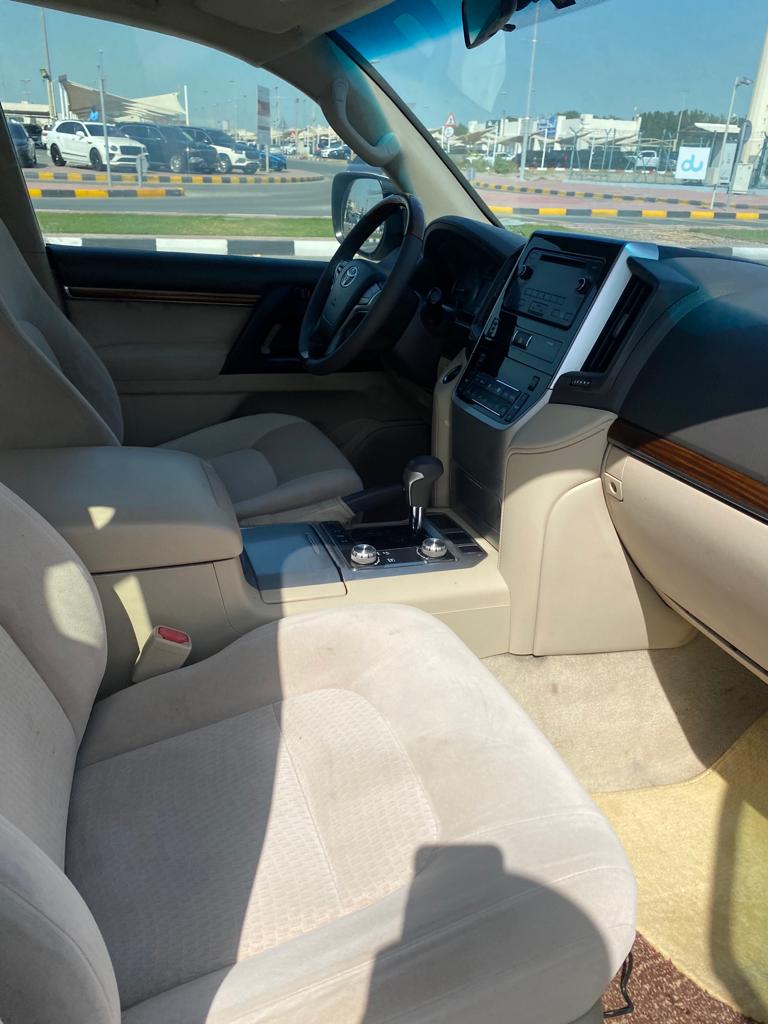 TOYOTA LAND CRUISER GXR 2018