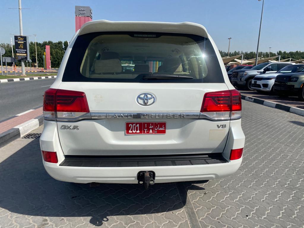 TOYOTA LAND CRUISER GXR 2018