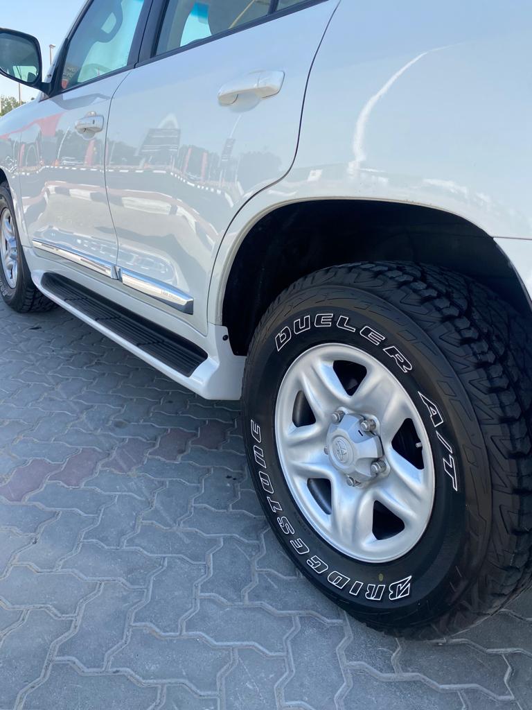 TOYOTA LAND CRUISER GXR 2018